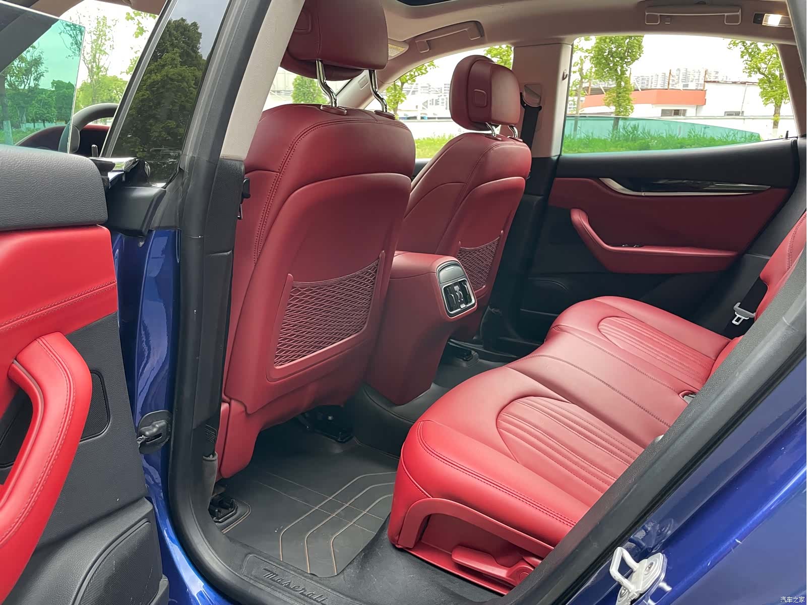 Maserati Levante, 2017 19