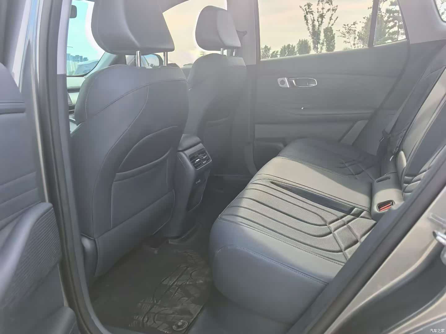 Geely 7, 2026 6