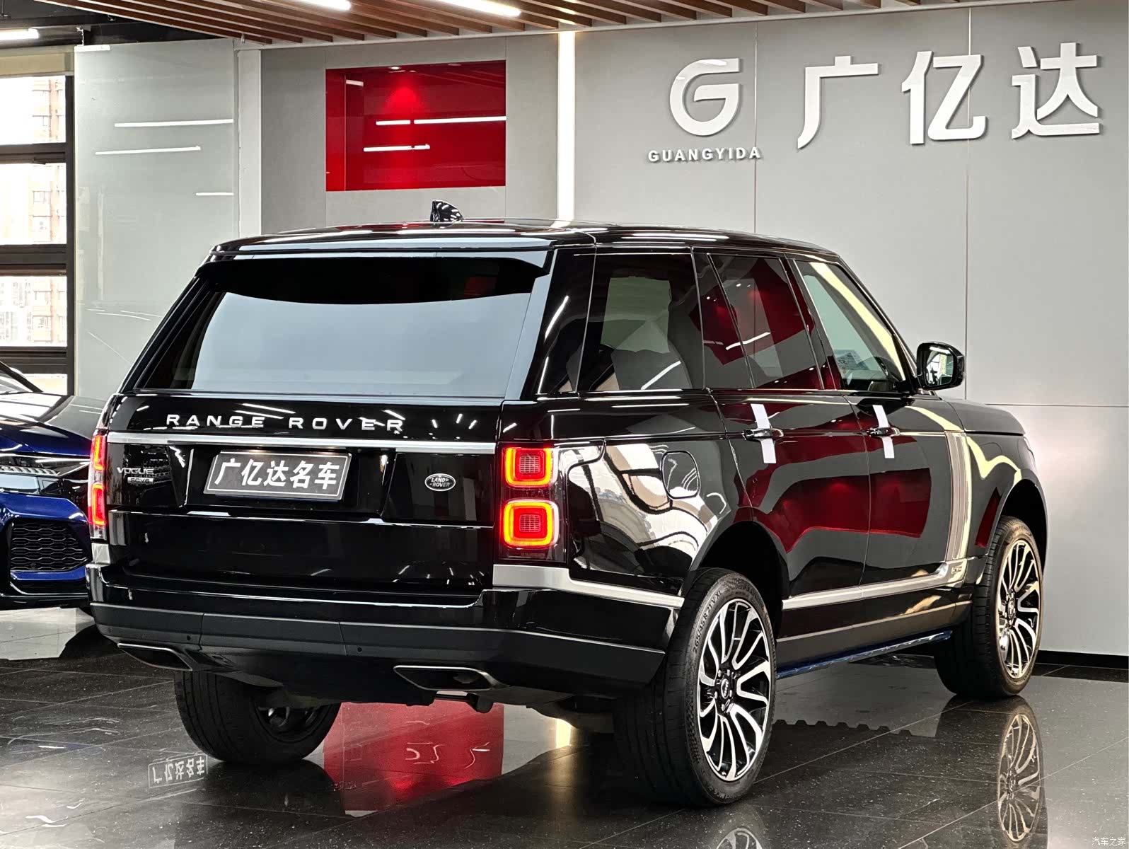 Land Rover Range Rover, 2019 19