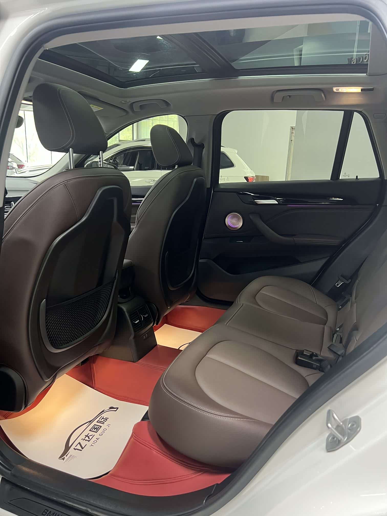 BMW X1, 2022 12