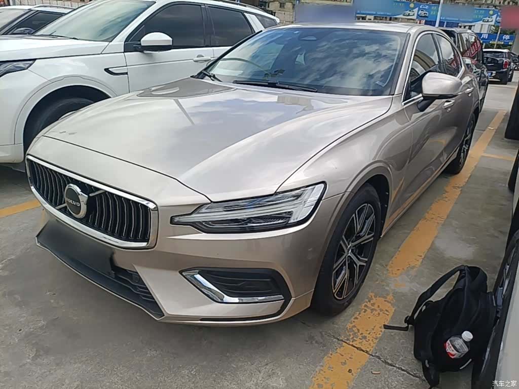 Volvo S60, 2022 1