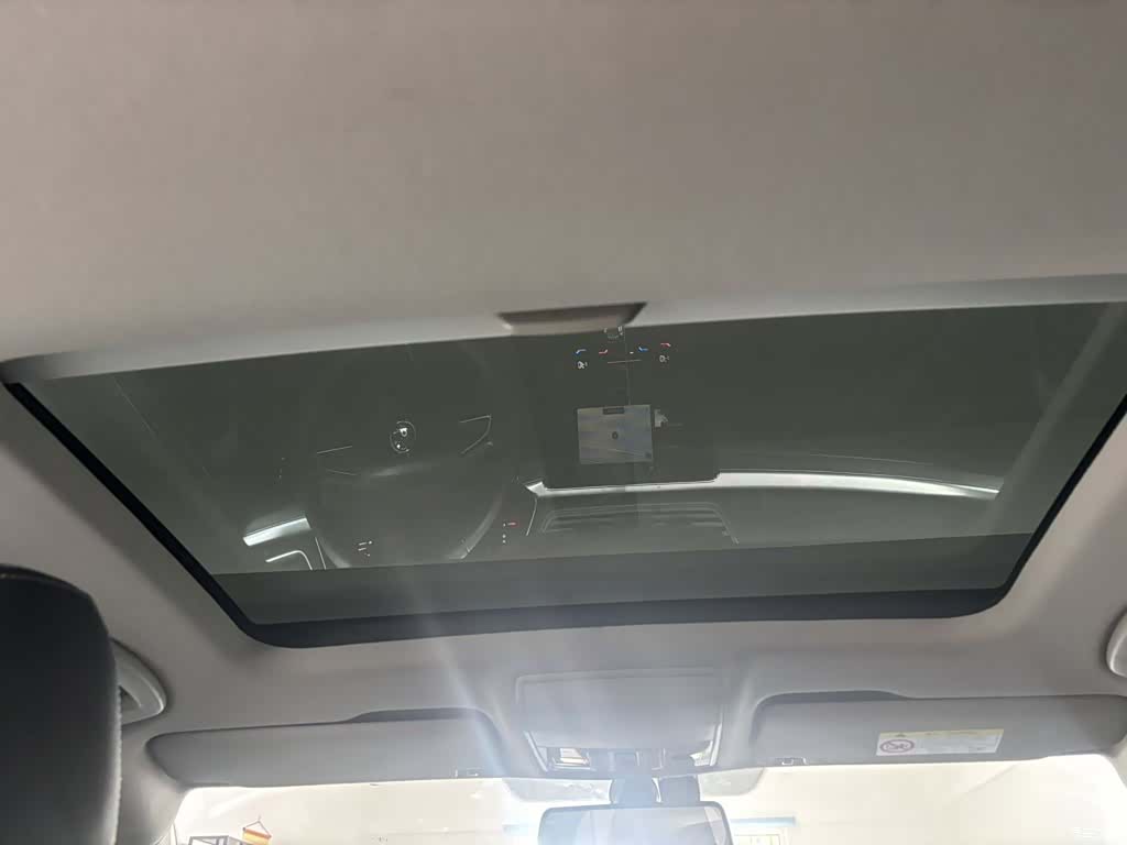 Skoda Superb, 2023 9