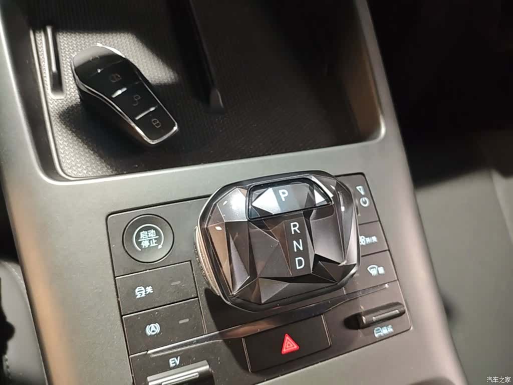 BYD Qin, 2025 14