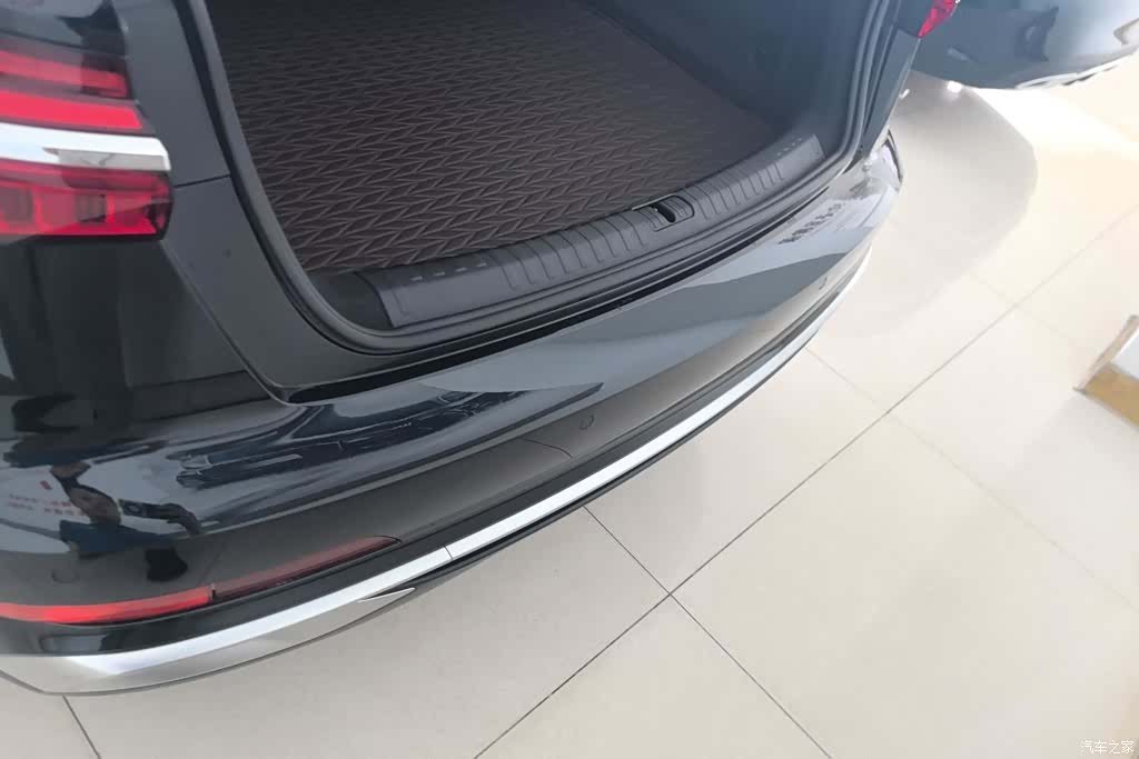 Audi A6L, 2024 4