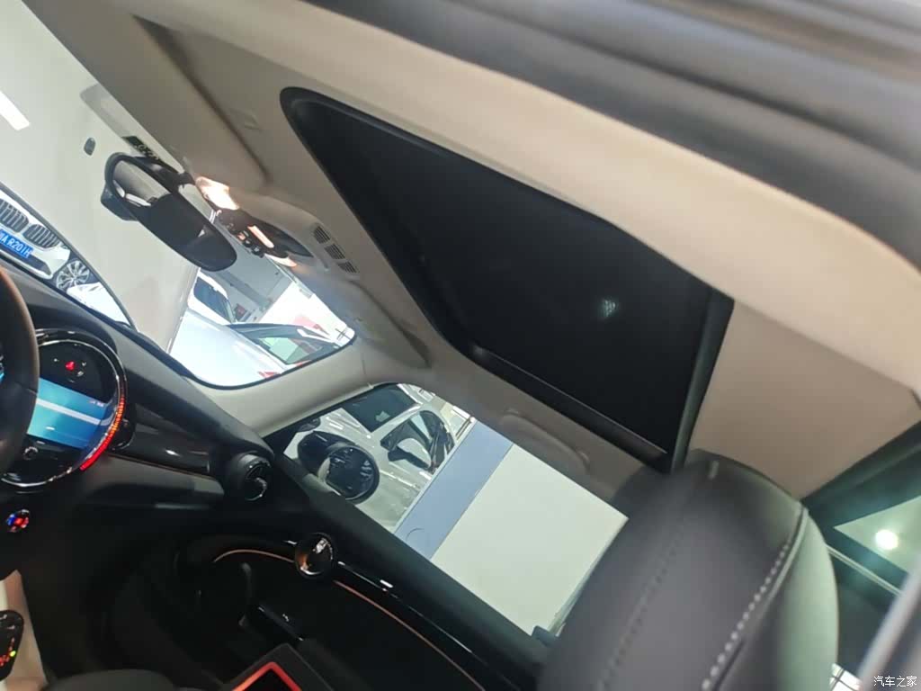 Mini Cooper, 2024 18