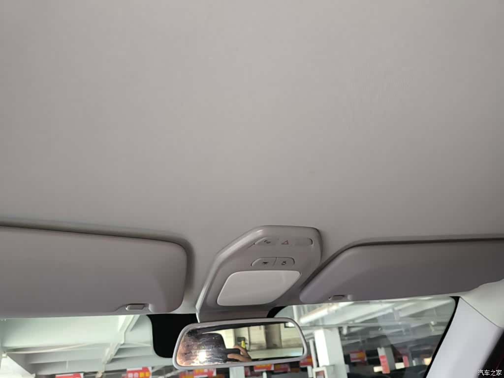 Wuling E200, 2022 18