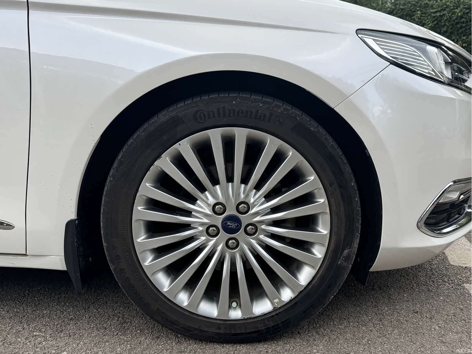 Ford Taurus, 2019 13