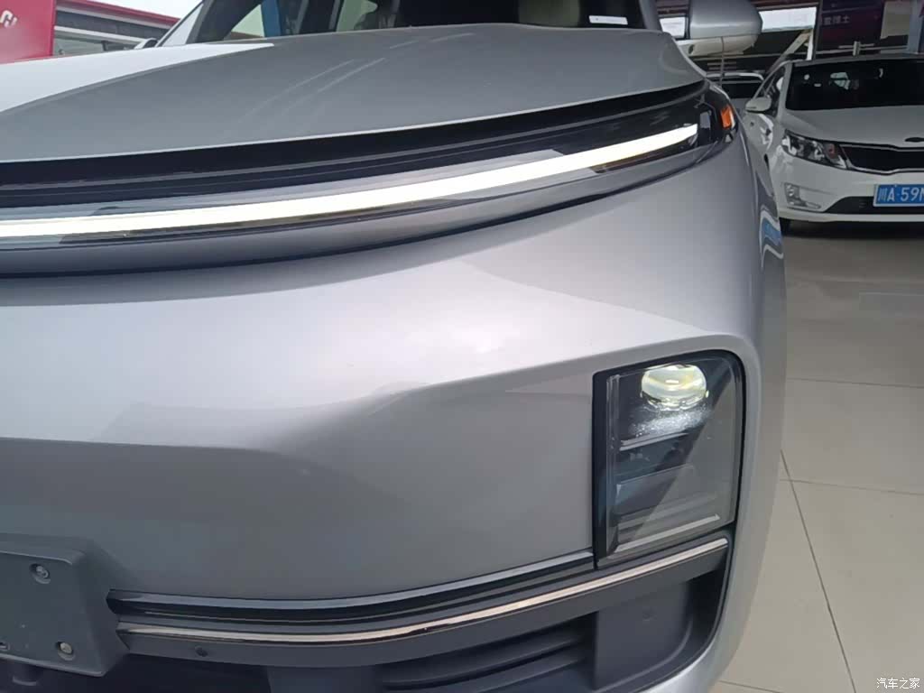 Li Auto L9, 2023 24