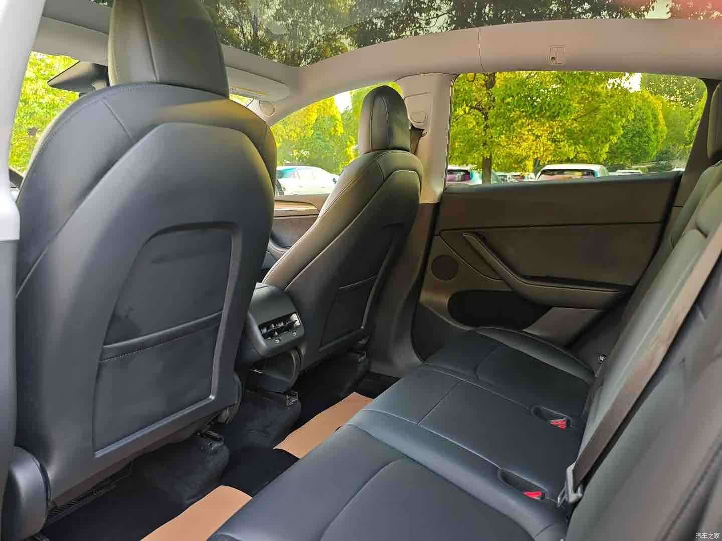 Tesla Model Y, 2022 6