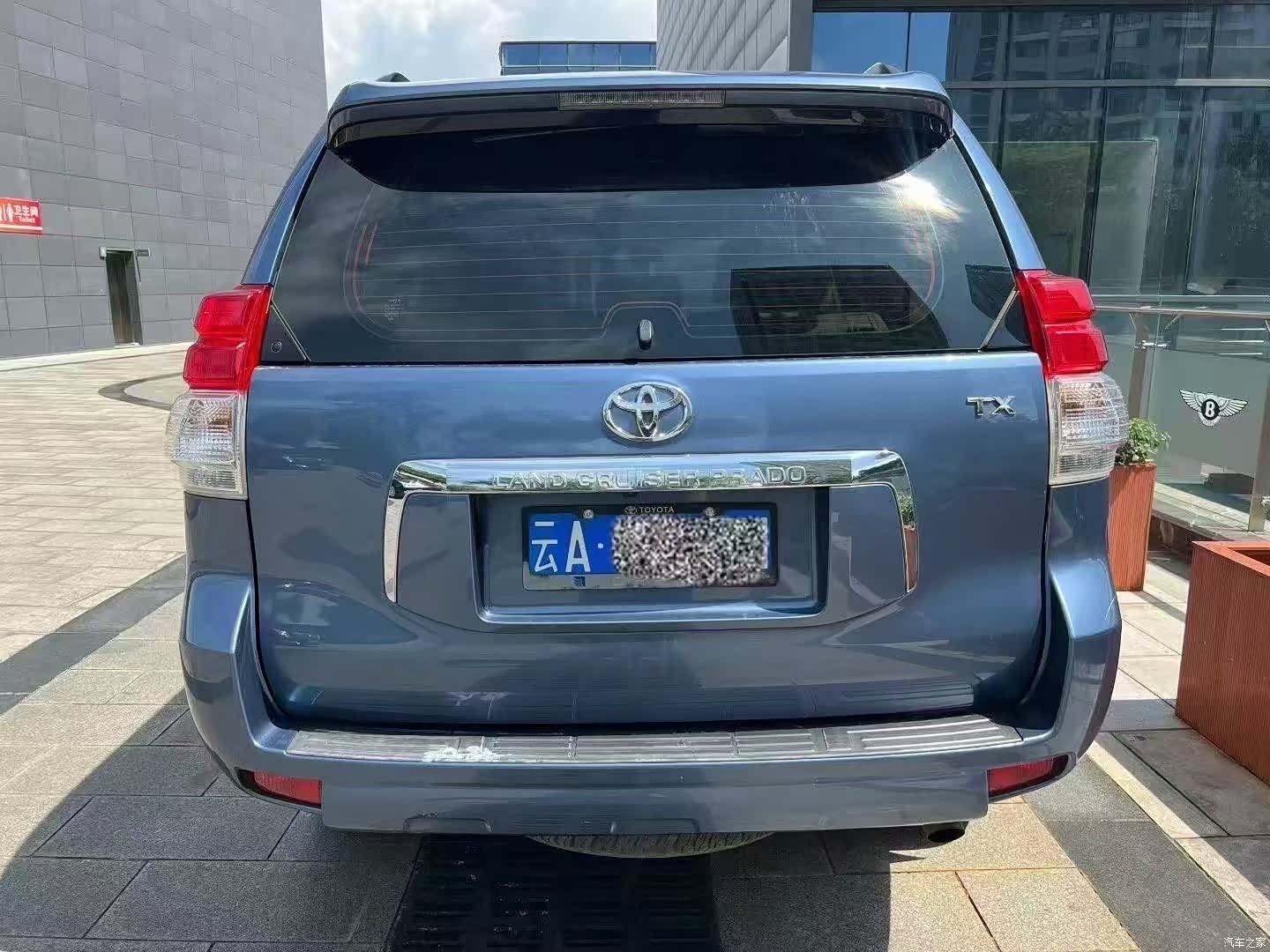 Toyota Prado, 2010 4