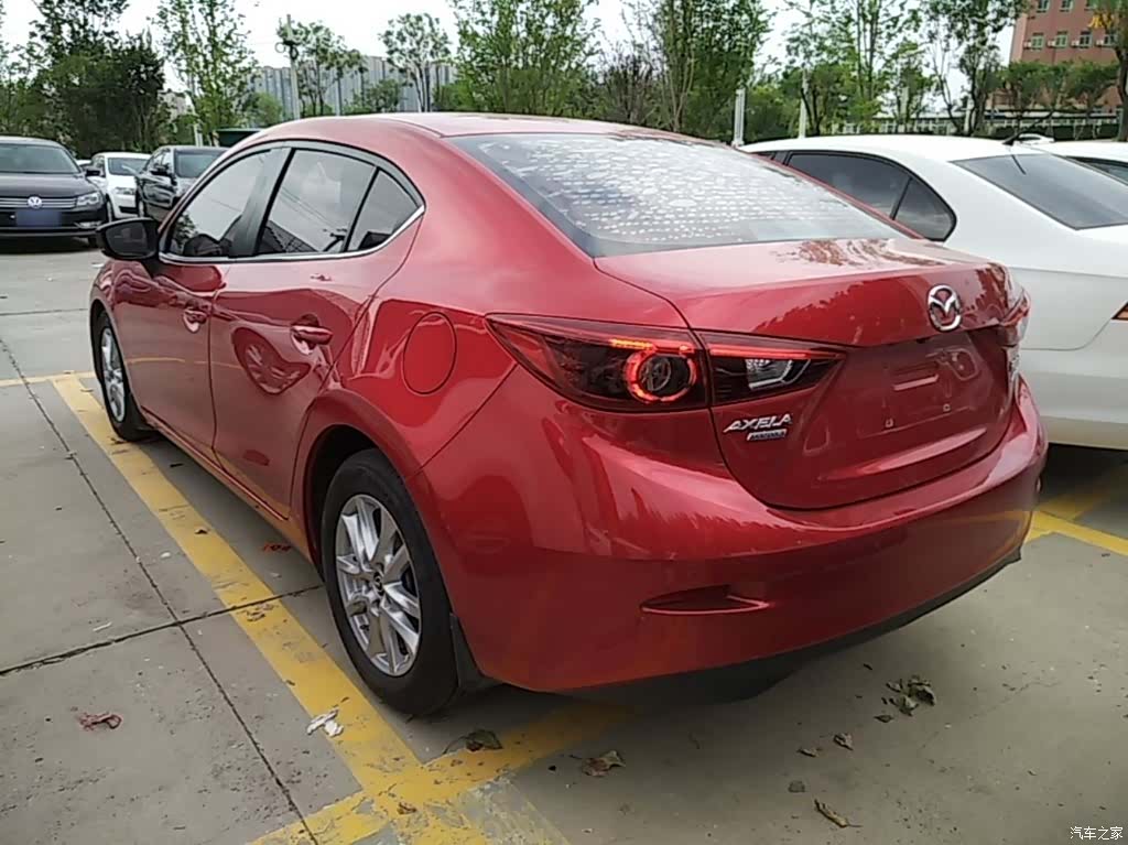 Mazda Mazda3, 2018 все фото