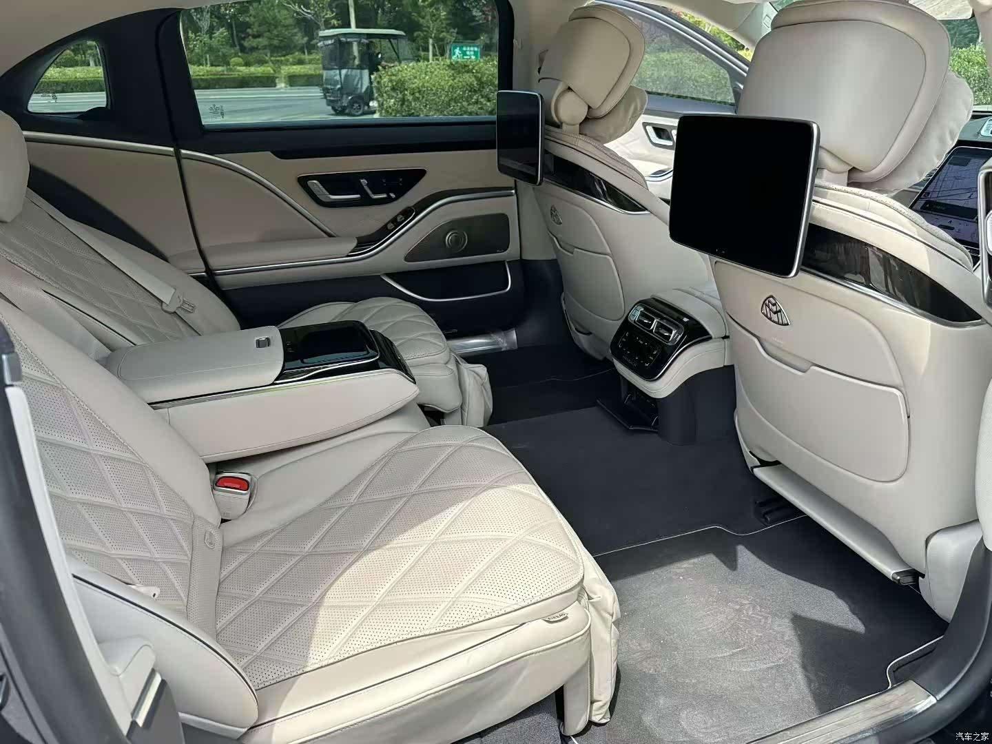 Maybach S-Class, 2025 8