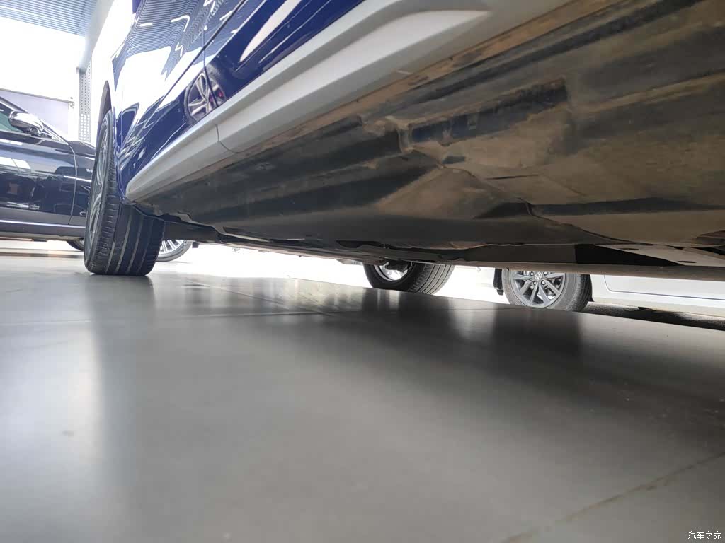 Audi Q5L, 2023 6
