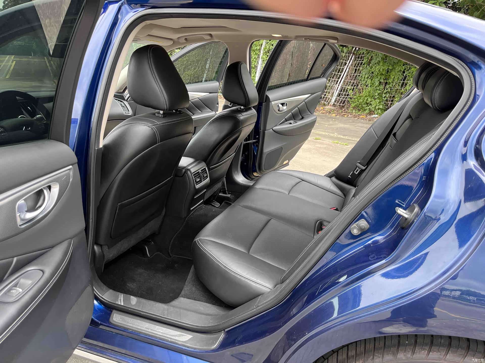 Infiniti Q50L, 2017 9