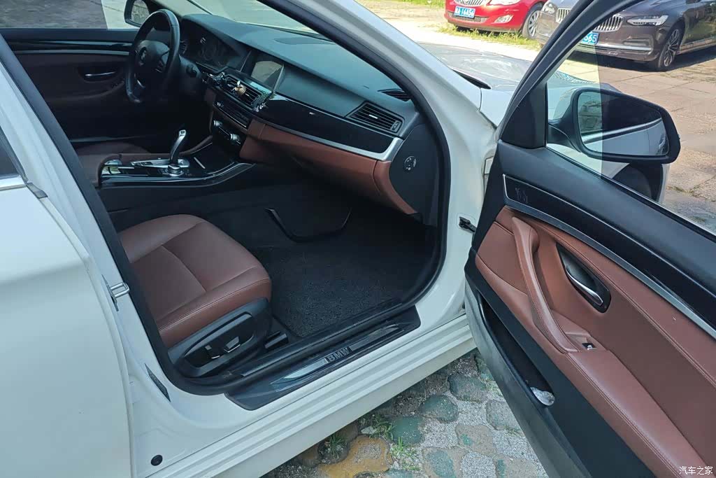 BMW 5 Series, 2017 8