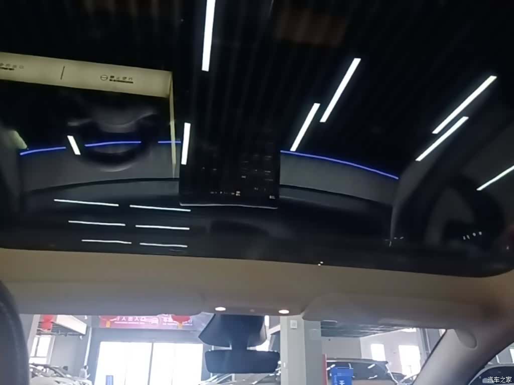 Tesla Model Y, 2024 18