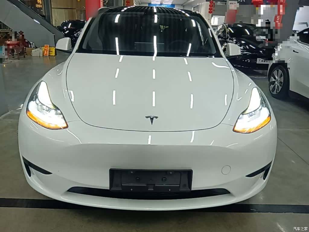Tesla Model Y, 2024 3