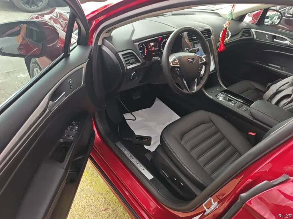 Ford Mondeo, 2017 12