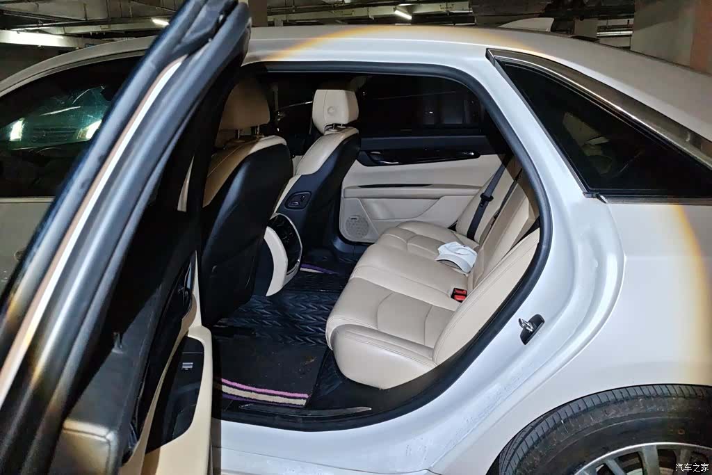 Cadillac CT6, 2019 11