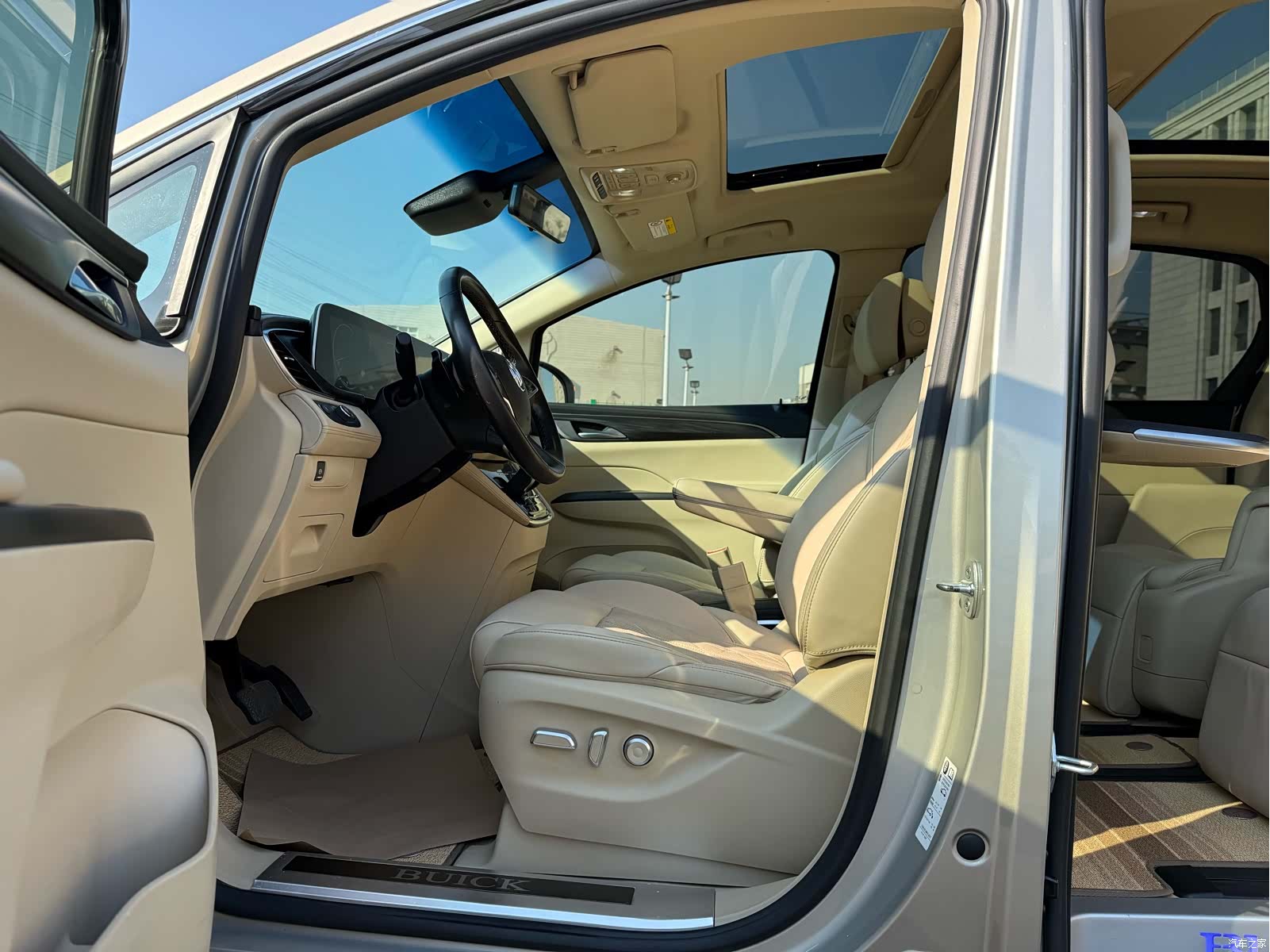 Buick GL8, 2022 28