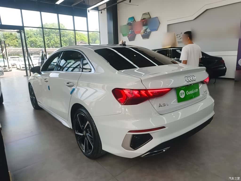 Audi A3, 2022 все фото