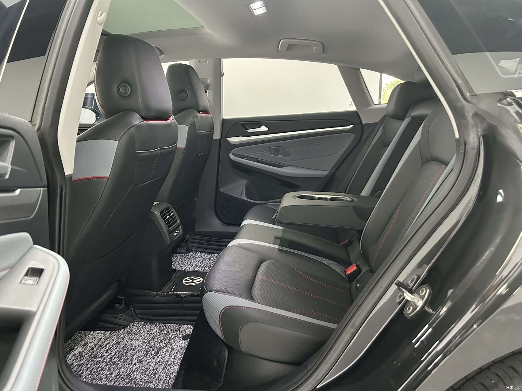 Volkswagen Lamando, 2024 13