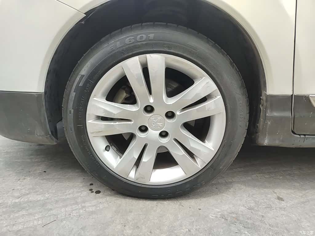 Peugeot 3008, 2016 23