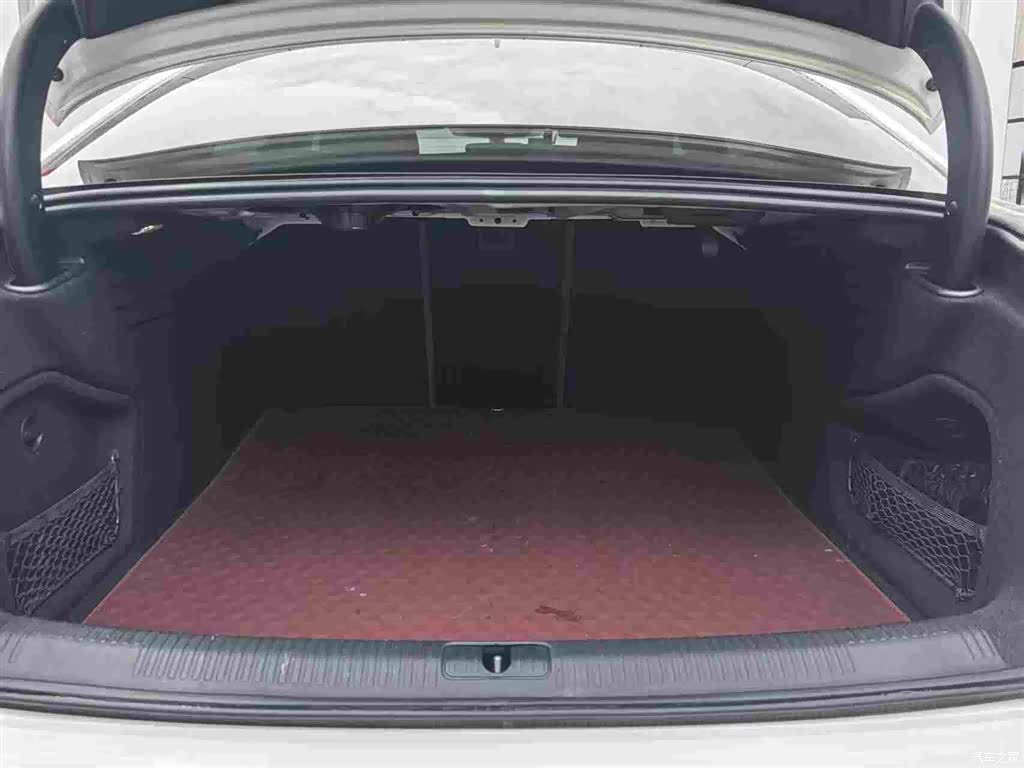 Audi A4L, 2024 8