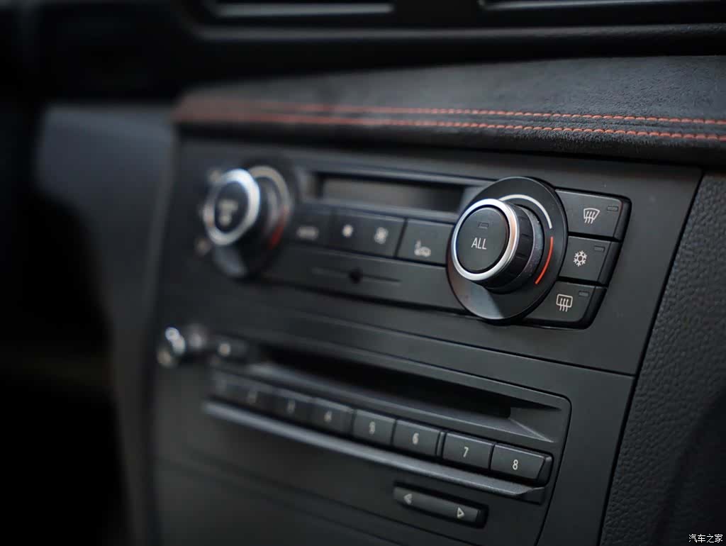 BMW 1 Series, 2012 41