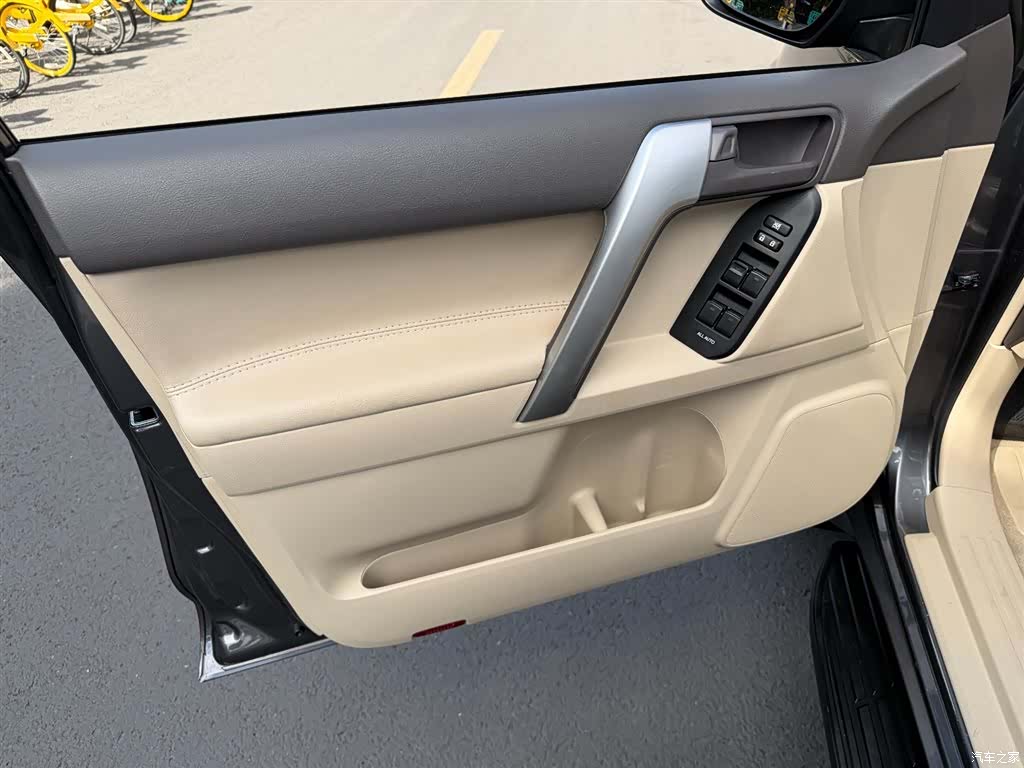 Toyota Prado, 2020 6