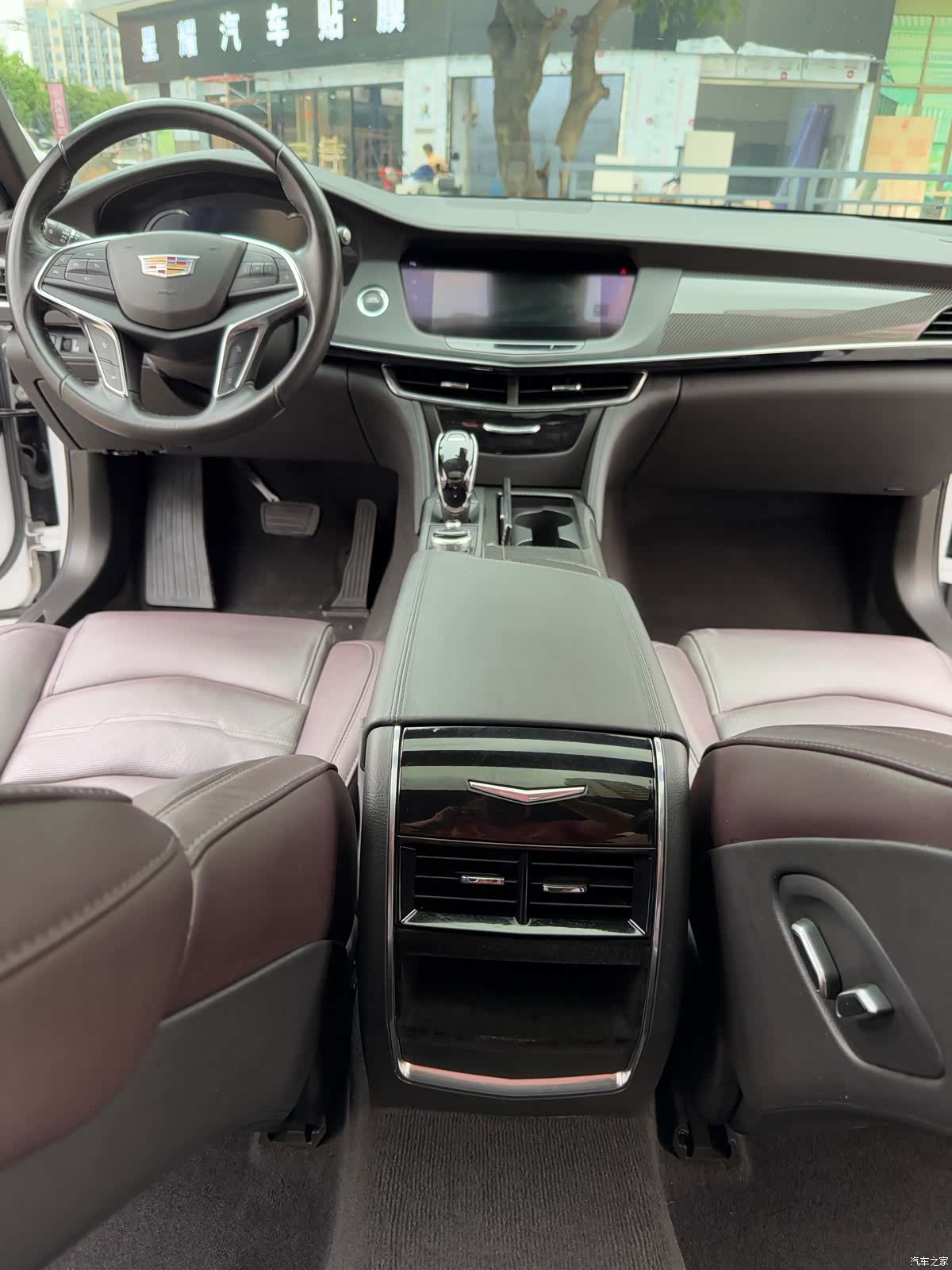 Cadillac CT6, 2023 31