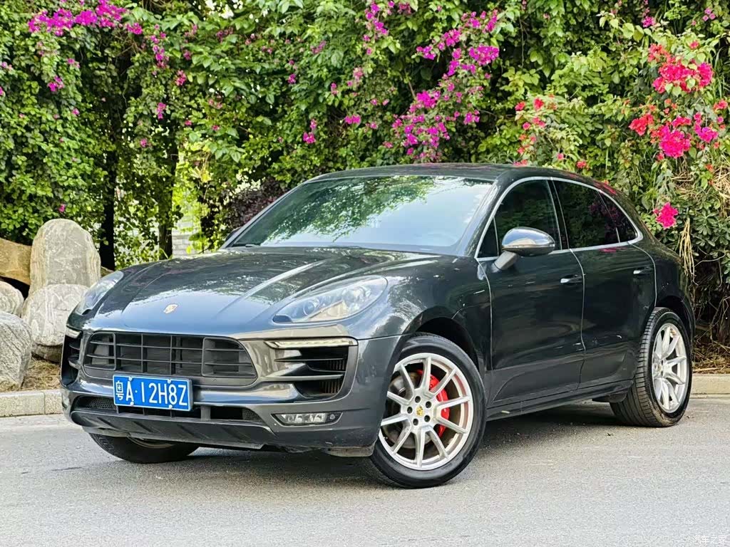 Porsche Macan, 2016 1