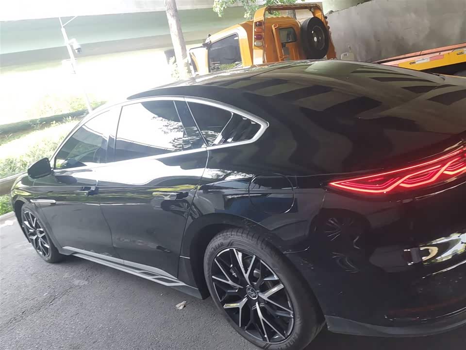 BYD Han