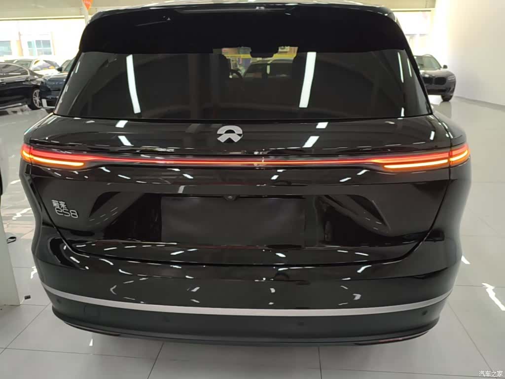 NIO ES8, 2023 6