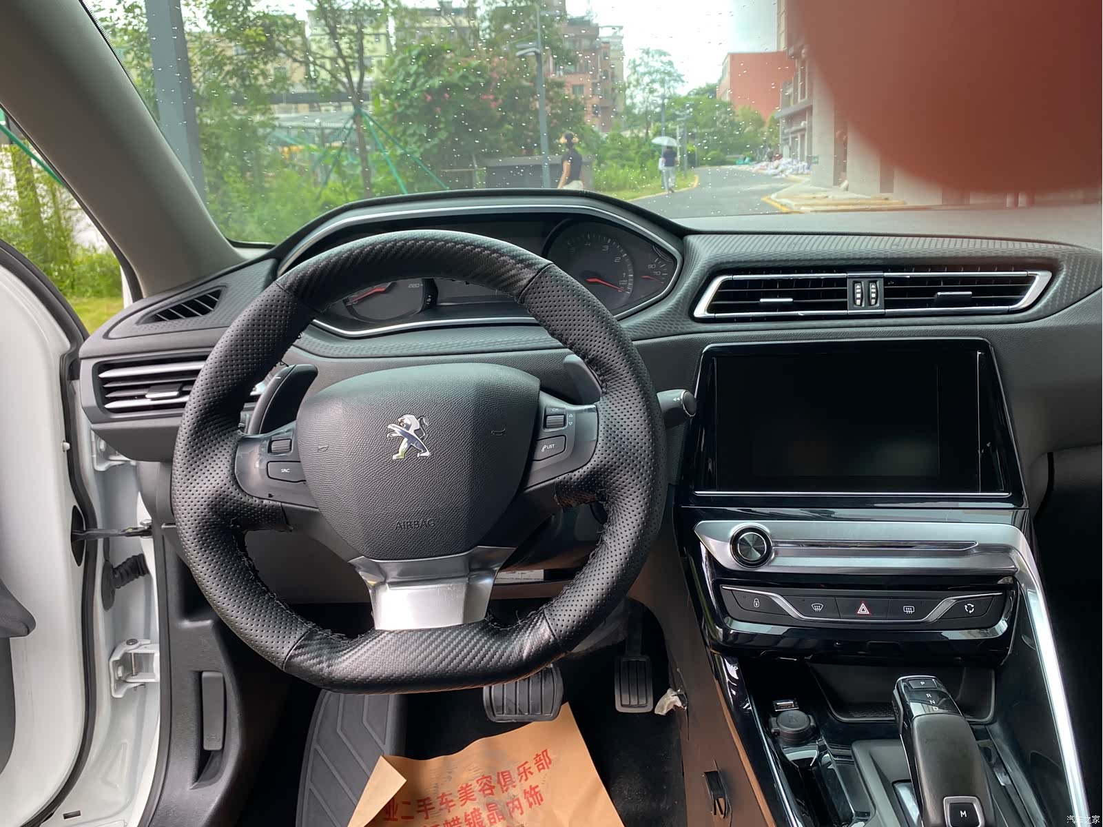 Peugeot 308, 2019 9