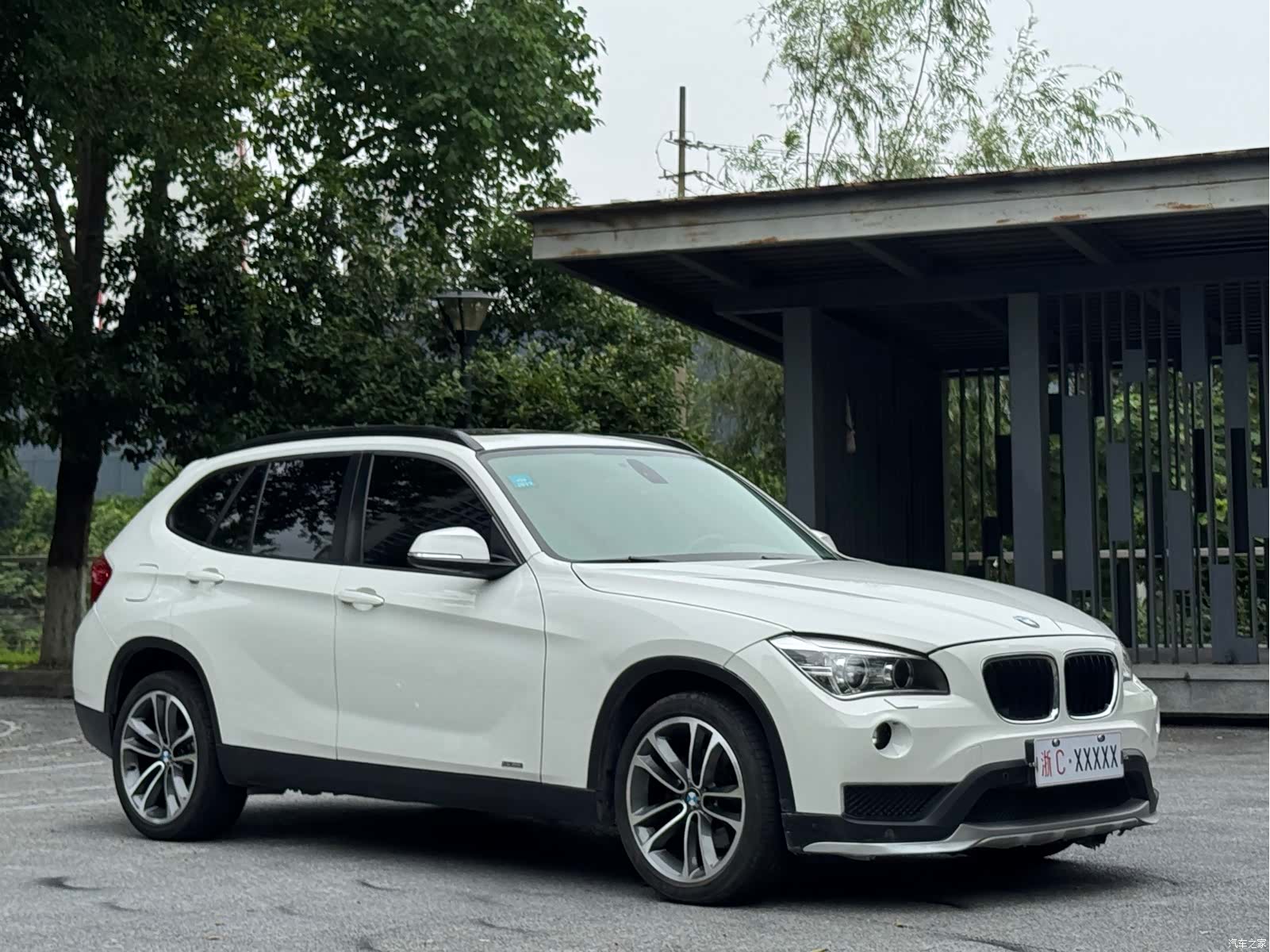 BMW X1, 2015 все фото