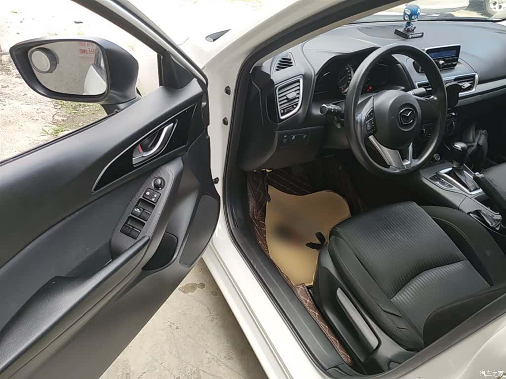 Mazda Mazda3, 2016 16