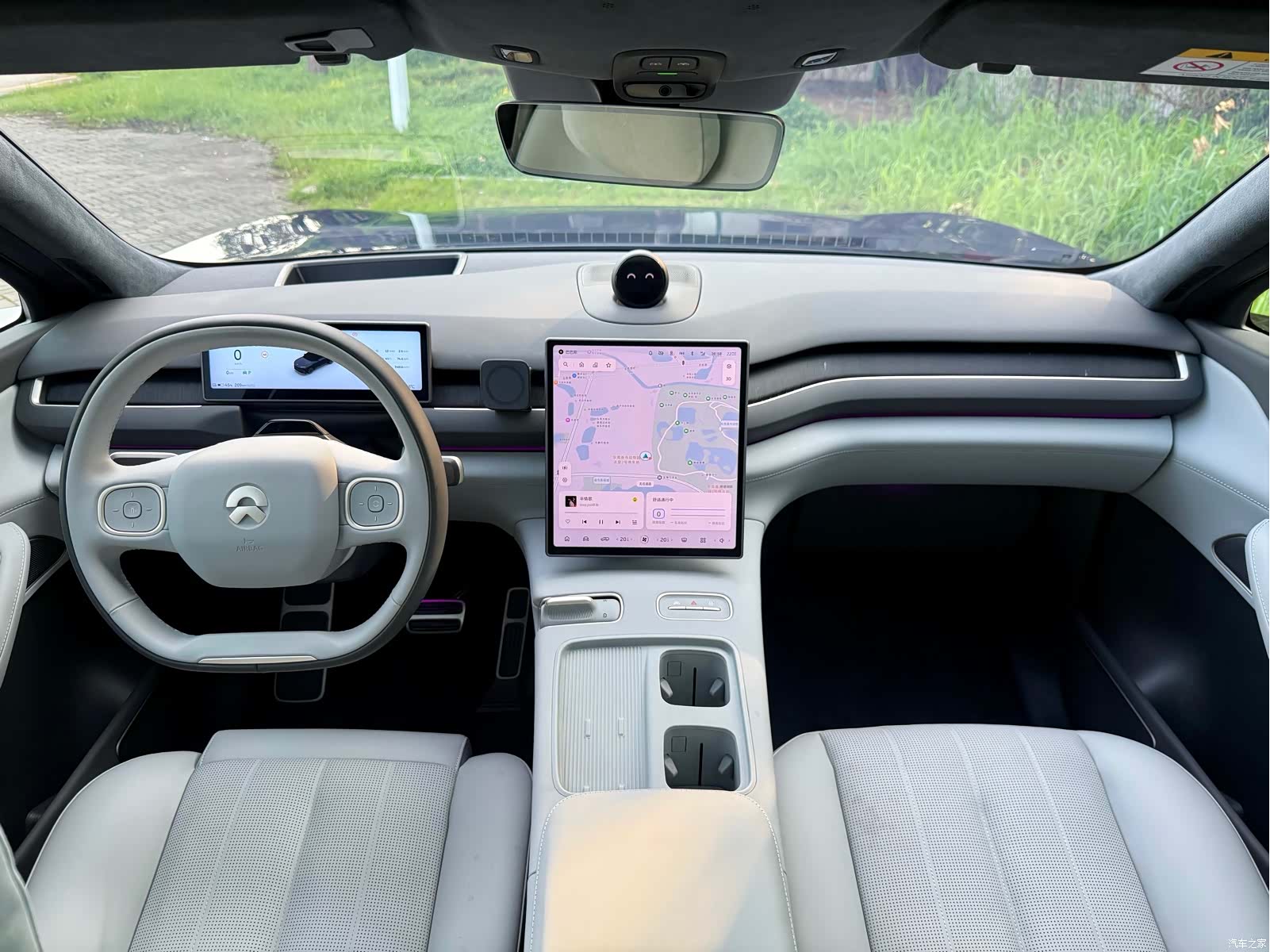 NIO ES8, 2025 7