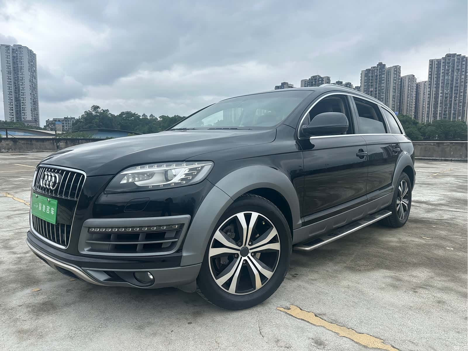 Audi Q7, 2012 1