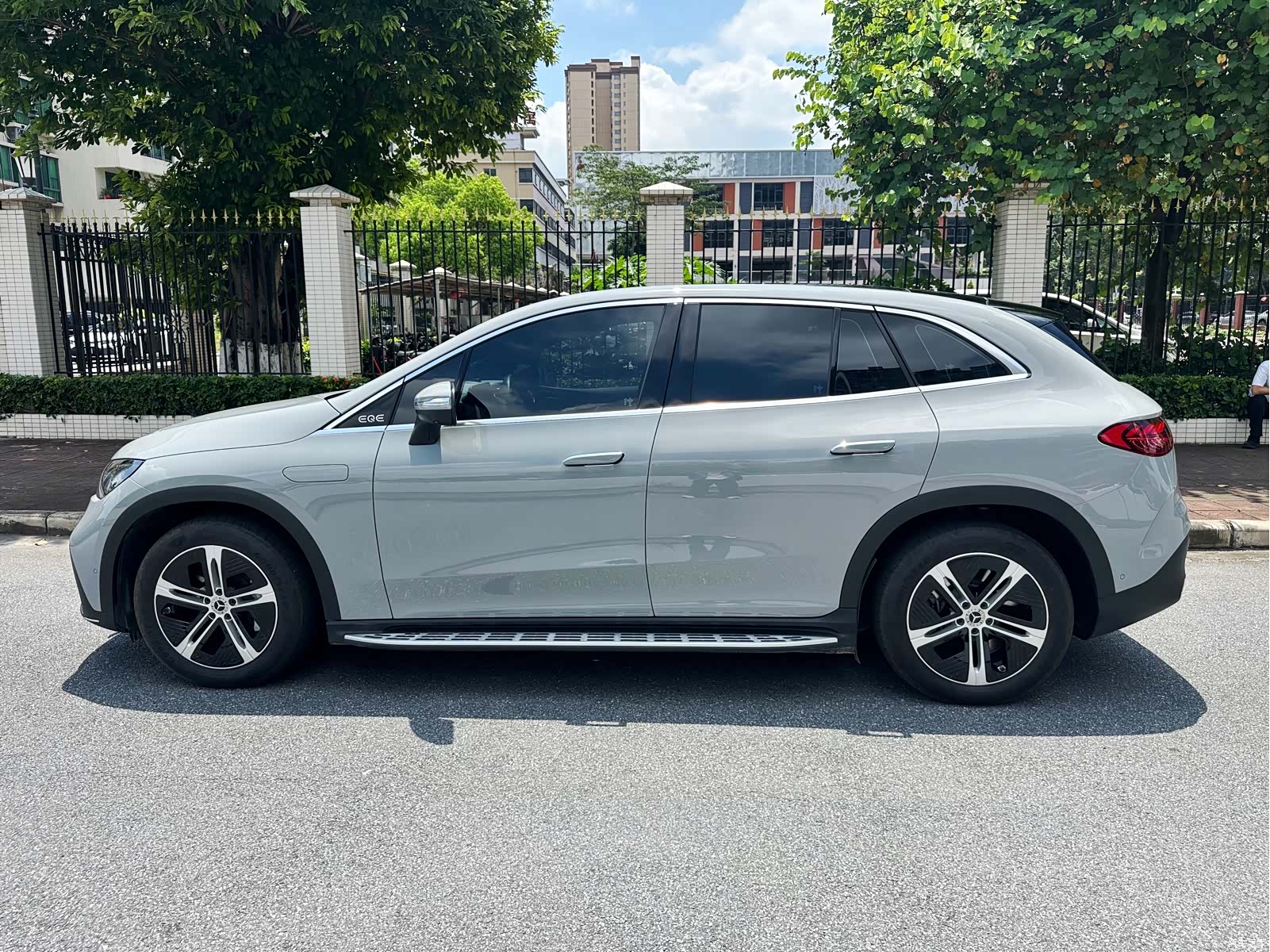 Mercedes-Benz EQE, 2024 4