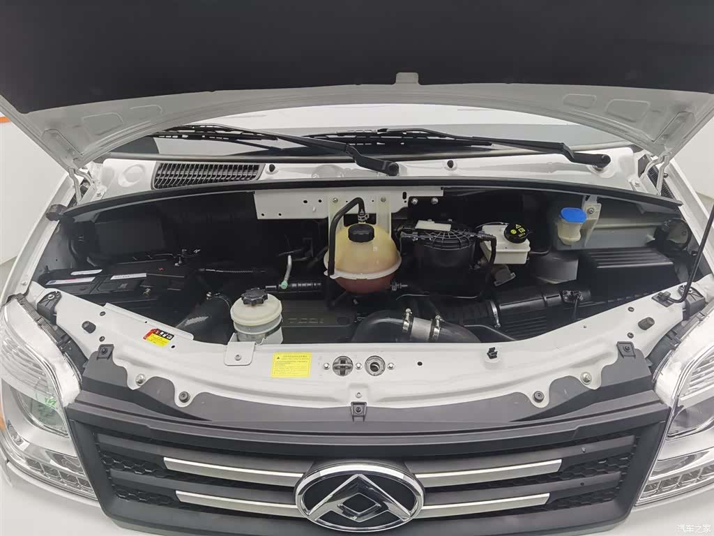 Maxus V80, 2022 6