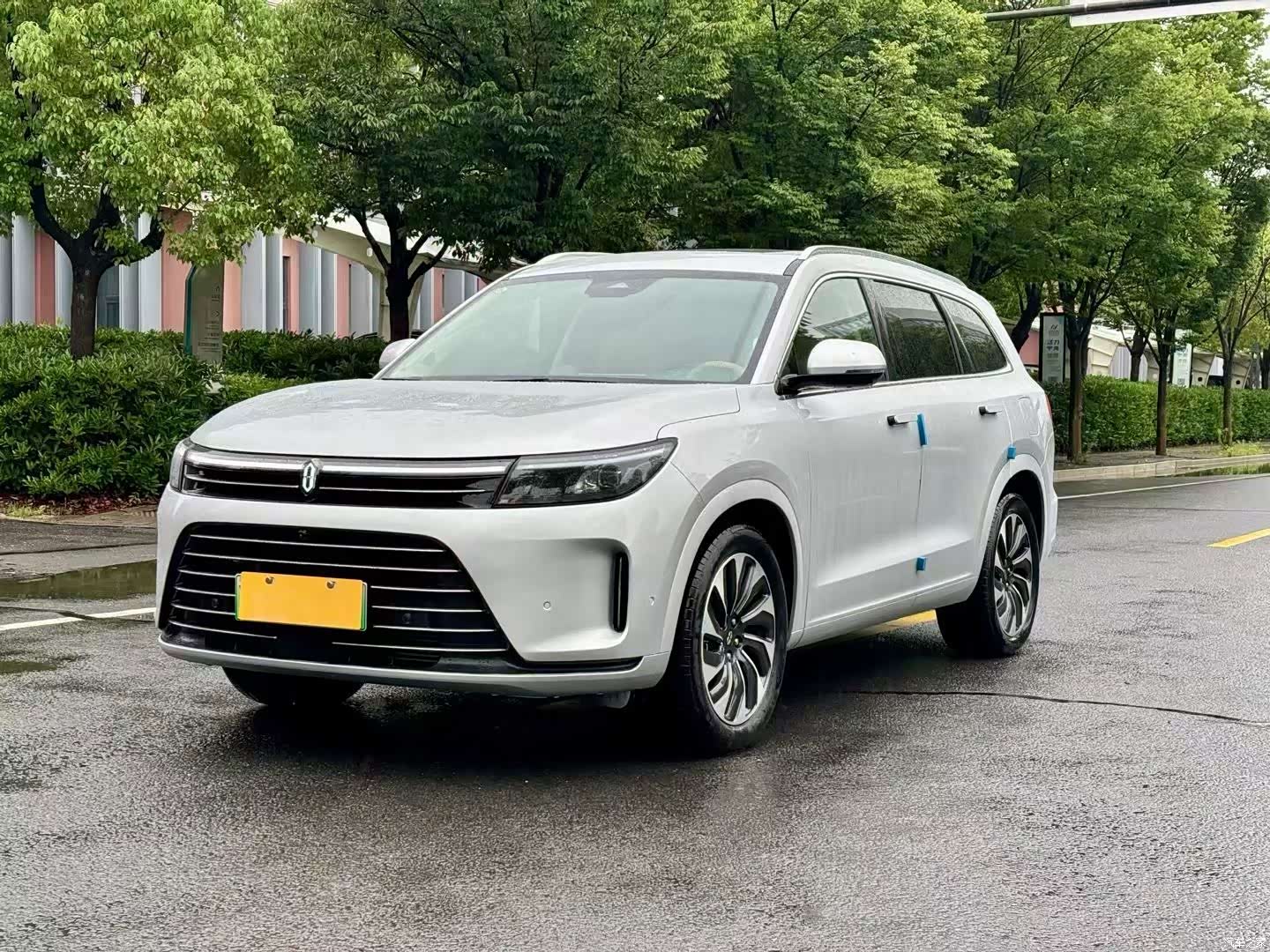AITO M7, 2023 1