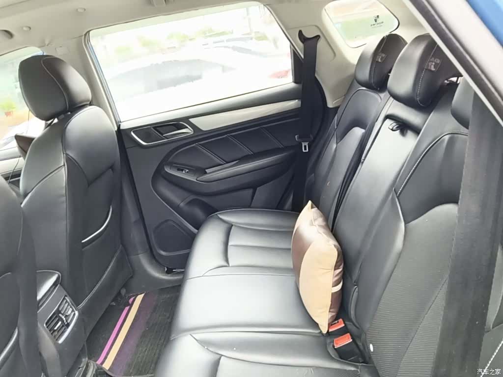 Roewe RX5, 2016 24