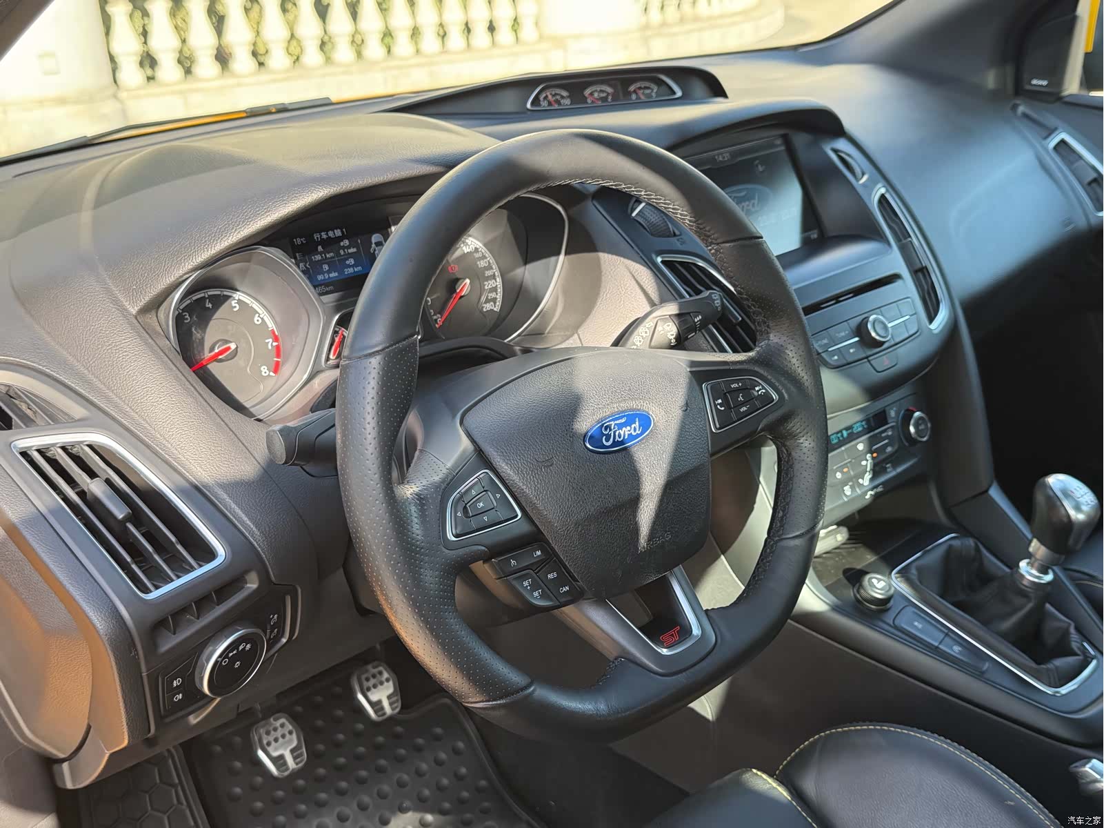 Ford Focus, 2016 10