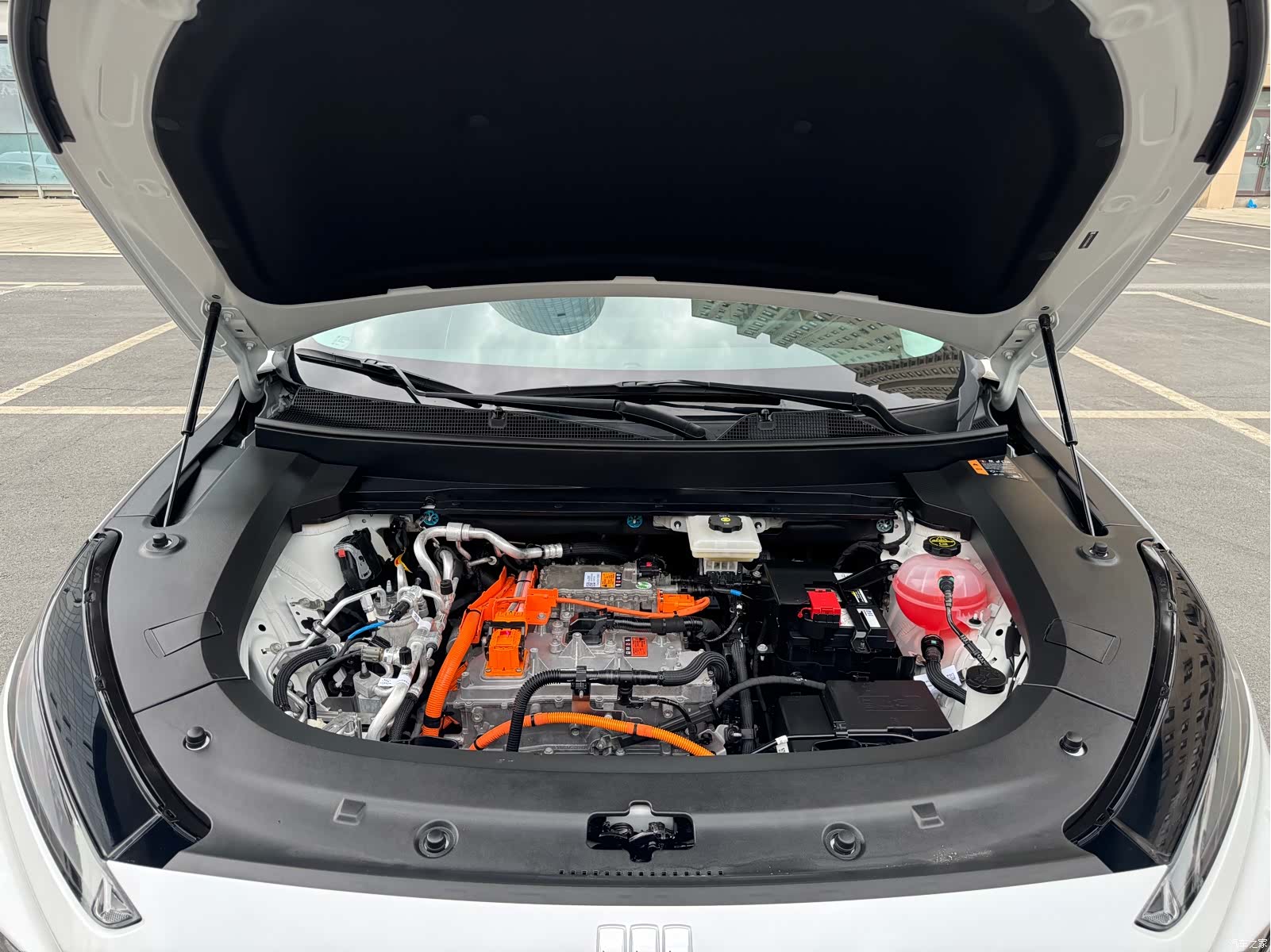 Buick E5, 2025 16