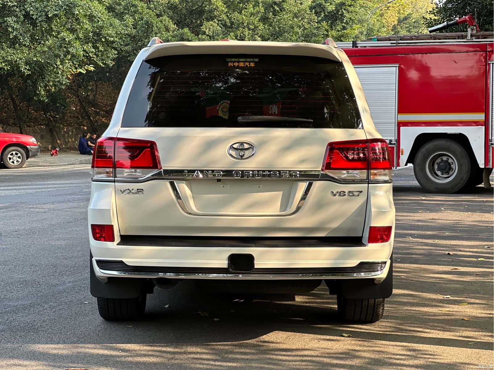 Toyota Land Cruiser, 2020 3