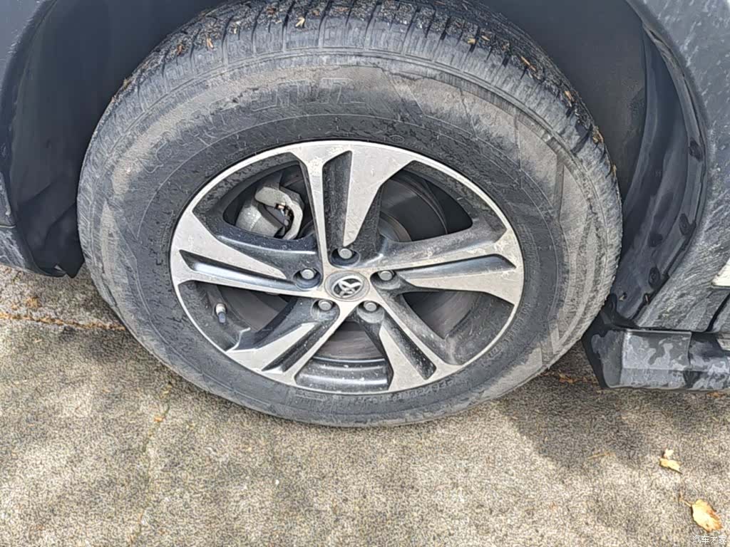 Toyota RAV4, 2015 25