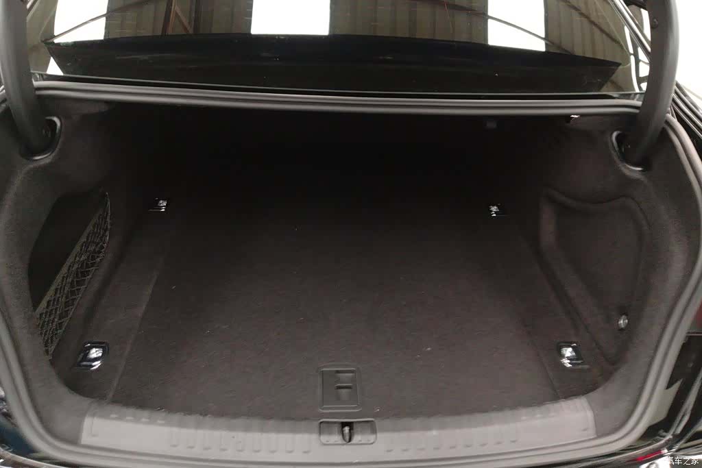 Audi A6L, 2019 4