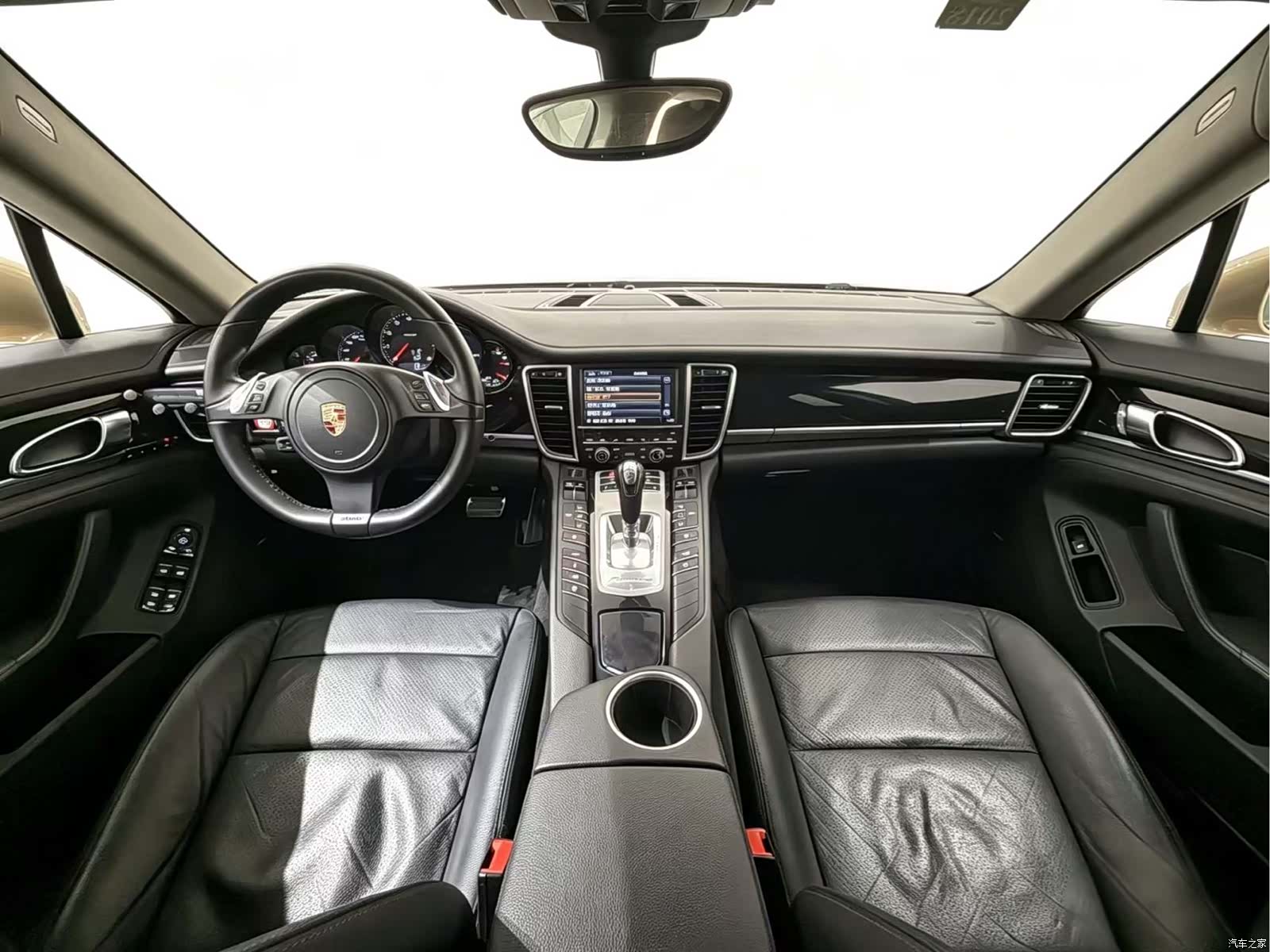 Porsche Panamera, 2011 7