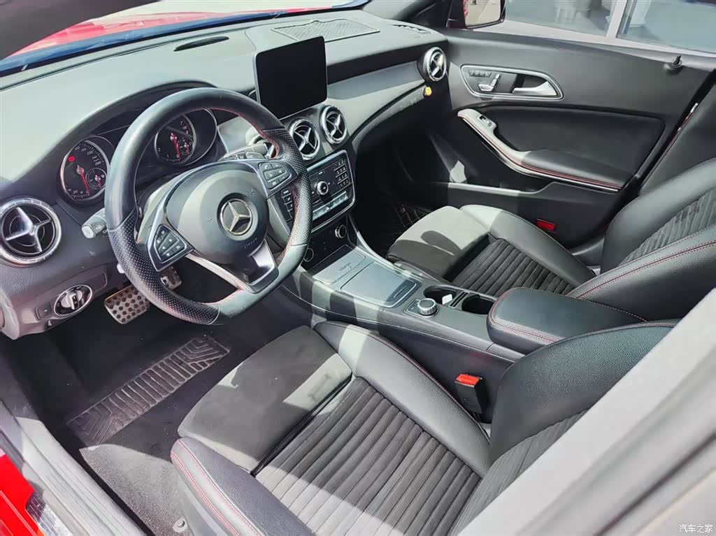 Mercedes-Benz CLA, 2018 9